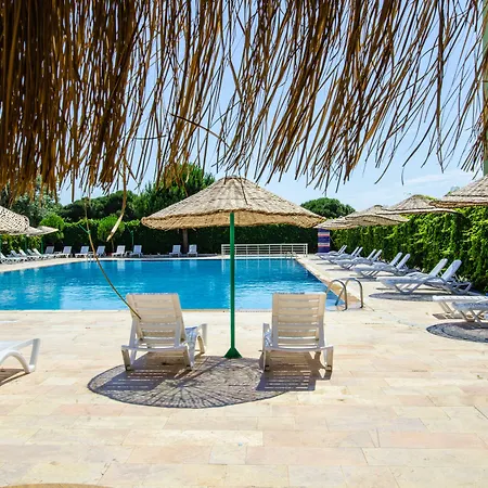 Entur Thermal & Hotel 3*